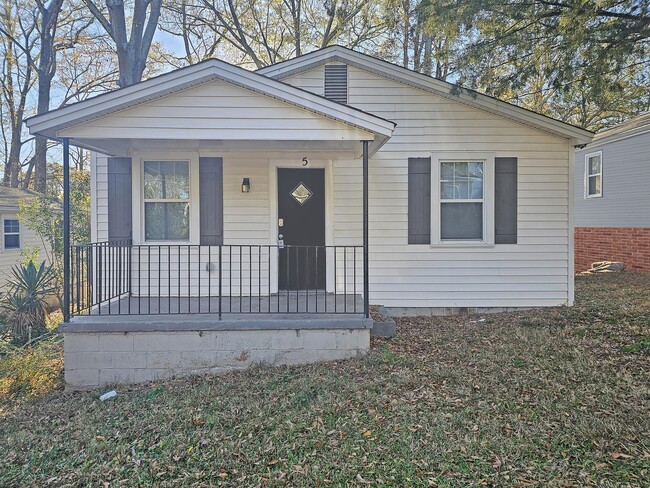 property at 5 Colorado St