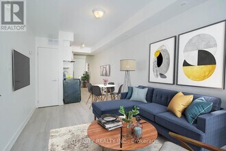 1321-1321 Gerrard St E in Toronto, ON - Building Photo - Building Photo