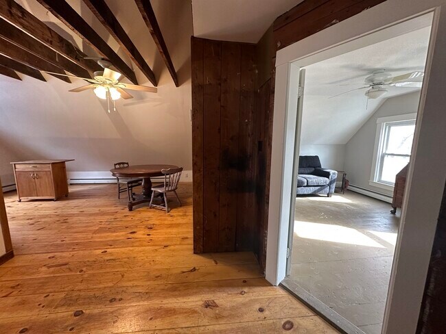 110 Estey St in Brattleboro, VT - Building Photo - Building Photo