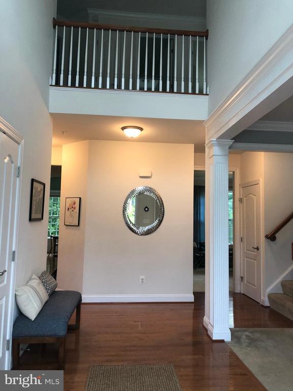7809 Stanley Ln in Severn, MD - Foto de edificio - Building Photo