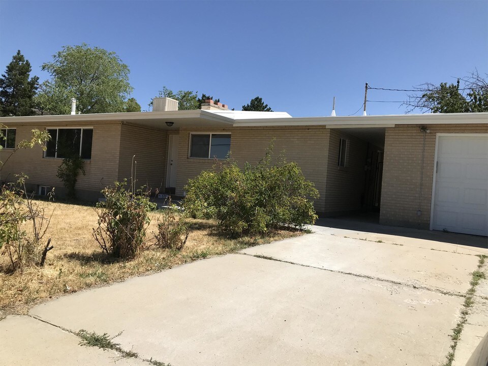 575 S Coleman St in Tooele, UT - Building Photo