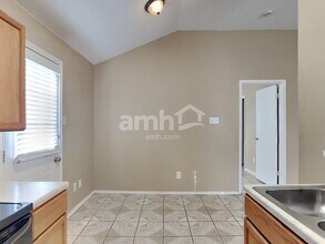 702 Castlewick Ct in Arlington, TX - Building Photo - Building Photo