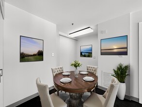 Sage Independence in Des Moines, IA - Building Photo - Building Photo