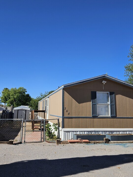 333 Jasper Dr in Las Cruces, NM - Building Photo