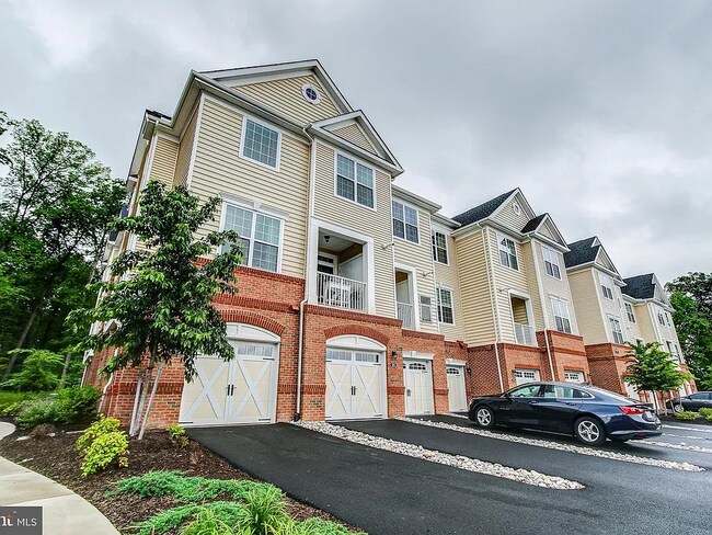 property at 23225 Milltown Knoll Square