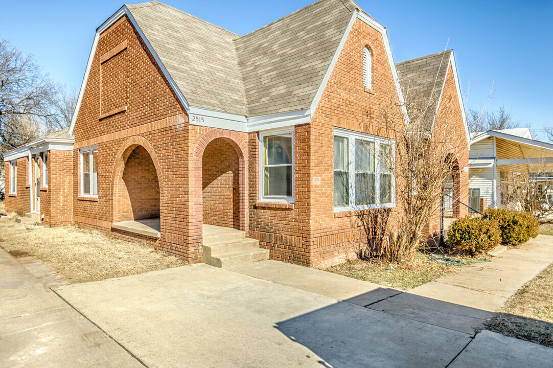 2515 NW 11th St in Oklahoma City, OK - Building Photo