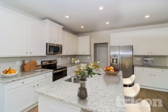 127 Halesworth Rd in Mooresville, NC - Building Photo - Building Photo