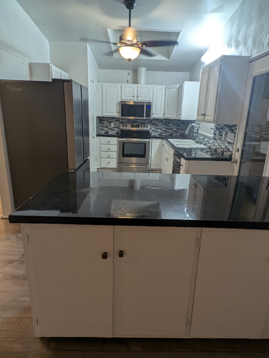 1410 Alamosa St in Odessa, TX - Building Photo