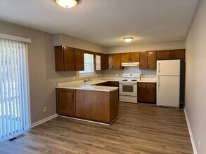 1077 Bandy Ln in Ringgold, GA - Building Photo - Building Photo