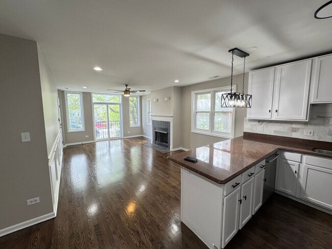 5438 S Indiana Ave in Chicago, IL - Foto de edificio - Building Photo