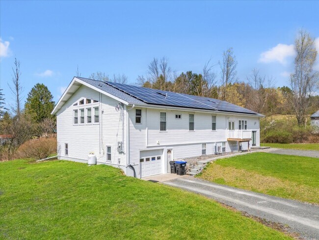 property at 1205 Tracy Creek Rd