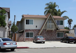 4657-4663 Oregon St in San Diego, CA - Building Photo - Building Photo