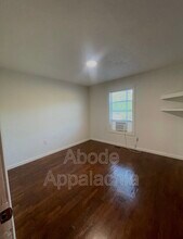 187 Poplar St in Pikeville, KY - Building Photo - Building Photo