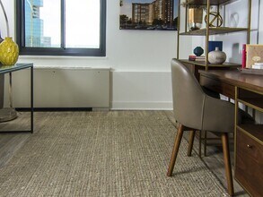 The Graham at Southern Towers in Alexandria, VA - Foto de edificio - Building Photo