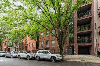 280 Warren Street in Brooklyn, NY - Foto de edificio - Building Photo