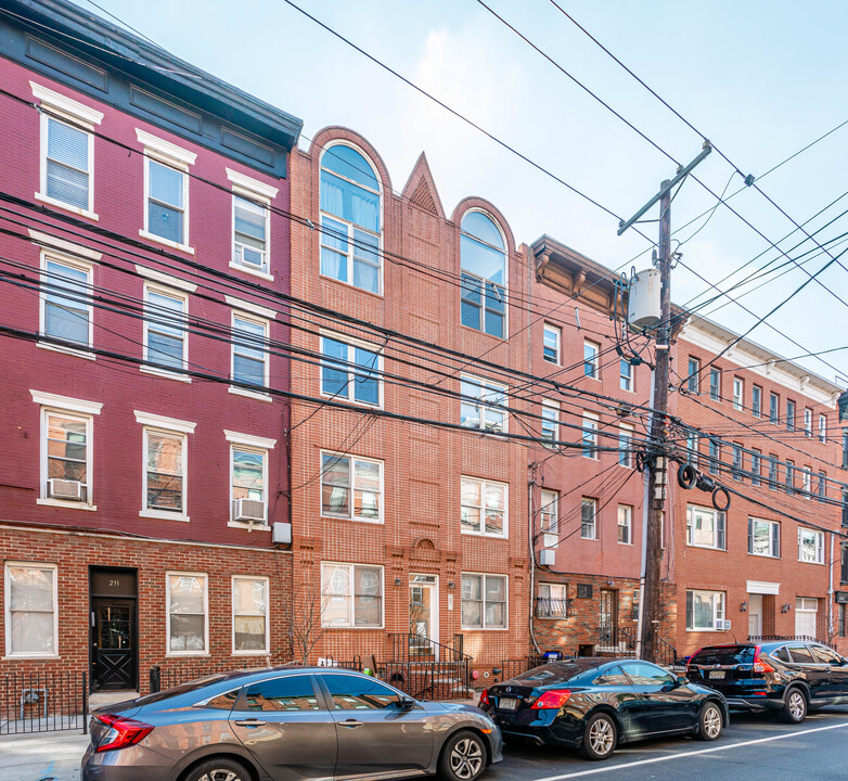 229 Willow Ave in Hoboken, NJ - Foto de edificio