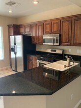 8165 Golden Flowers St in Las Vegas, NV - Building Photo - Building Photo