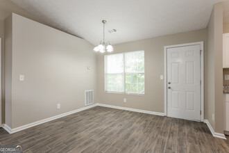 6401 Alford Cir in Lithonia, GA - Building Photo - Building Photo