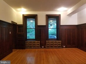 348 Green Ln in Philadelphia, PA - Building Photo - Building Photo