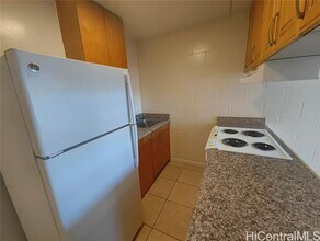 1228 Lunalilo St in Honolulu, HI - Building Photo - Building Photo