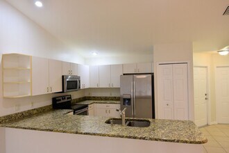 706-708 SE 8th Terrace in Cape Coral, FL - Building Photo - Building Photo