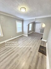 5340 Olive St in Kansas City, MO - Building Photo - Building Photo