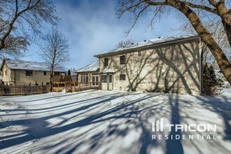 16972 Jasper Path in Lakeville, MN - Building Photo - Building Photo