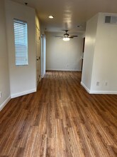 312 E Valencia Ave in Burbank, CA - Building Photo - Building Photo