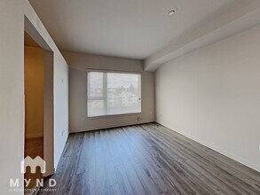 1760 NW 56th St in Seattle, WA - Building Photo - Building Photo