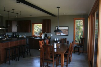 2831 Lazer Ln in Bellingham, WA - Building Photo - Building Photo