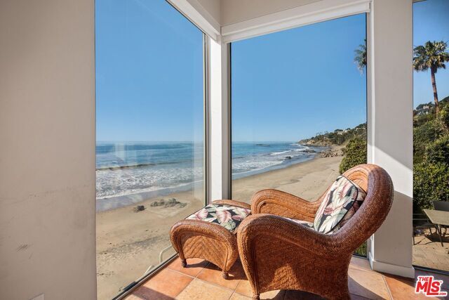 33334 Pacific Coast Hwy in Malibu, CA - Building Photo - Building Photo