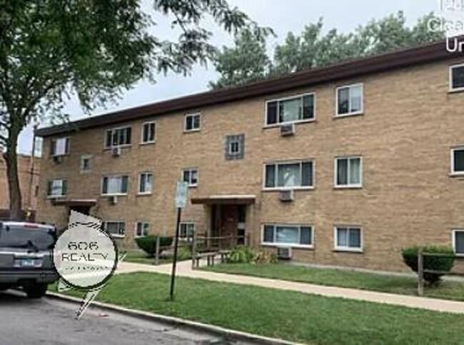 property at 1248 S 51st Ct