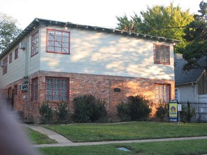 8 plex in Dallas, TX - Building Photo - Other