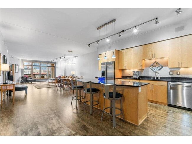 111 N 4th Ave in Minneapolis, MN - Building Photo - Building Photo