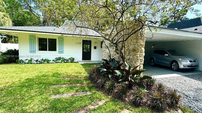 property at 11775 SW 81st Rd