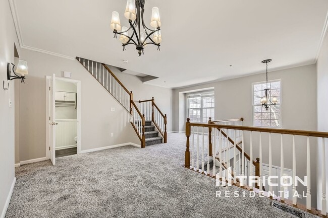 8015 Apple Valley Dr in Pasadena, MD - Building Photo - Building Photo