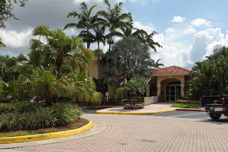 The Sterling Villages of Palm Beach Lakes in West Palm Beach, FL - Building Photo - Building Photo