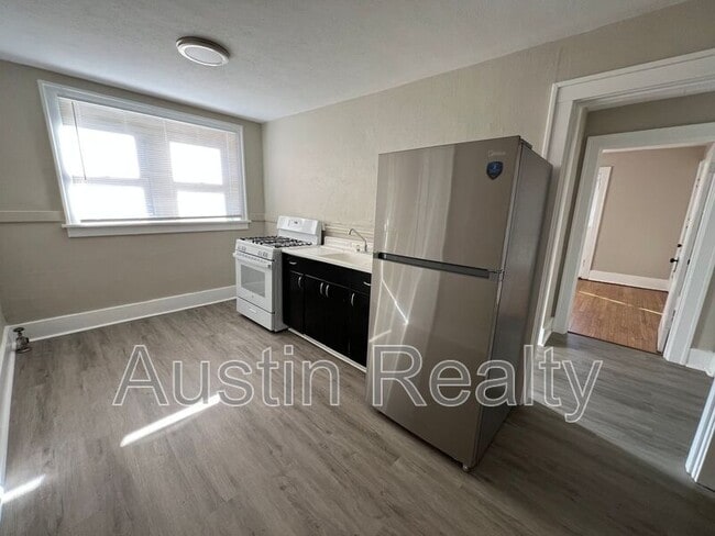 2175 Big Bend Blvd in St. Louis, MO - Building Photo - Building Photo