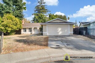 6 Nunes Ct in Sacramento, CA - Building Photo