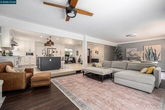 1730 Claycord Ave in Concord, CA - Building Photo - Building Photo