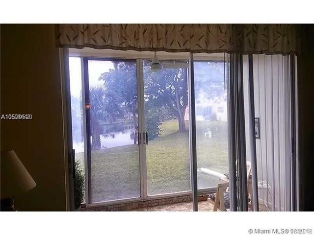 8515 Sunrise Lakes Blvd-Unit -206 in Sunrise, FL - Building Photo - Building Photo