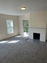 206 Grove St in Elmira, NY - Building Photo - Building Photo