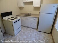 305 N Spring St photo'