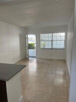 551 NE 62nd St in Miami, FL - Building Photo
