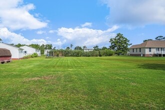 5457 Warren St in Chincoteague, VA - Building Photo - Building Photo