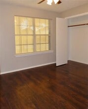 805 Gillon Dr in Arlington, TX - Building Photo - Building Photo
