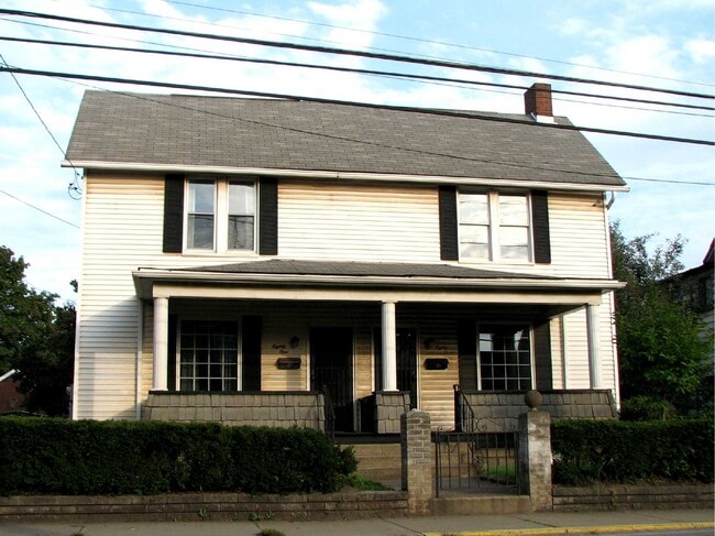 83 River Ave in Natrona Heights, PA - Building Photo - Building Photo