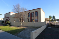 La Entrada Apartments in Anaheim, CA - Foto de edificio - Building Photo