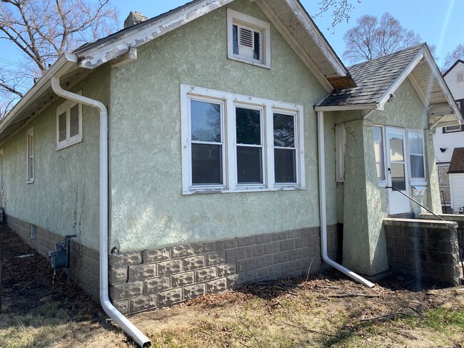 4127 N 38th St in Omaha, NE - Building Photo - Building Photo