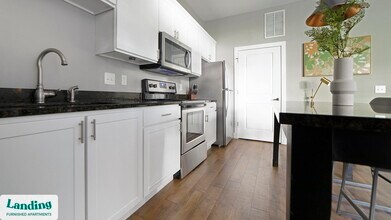 41 E 9th Ave in Columbus, OH - Building Photo - Building Photo